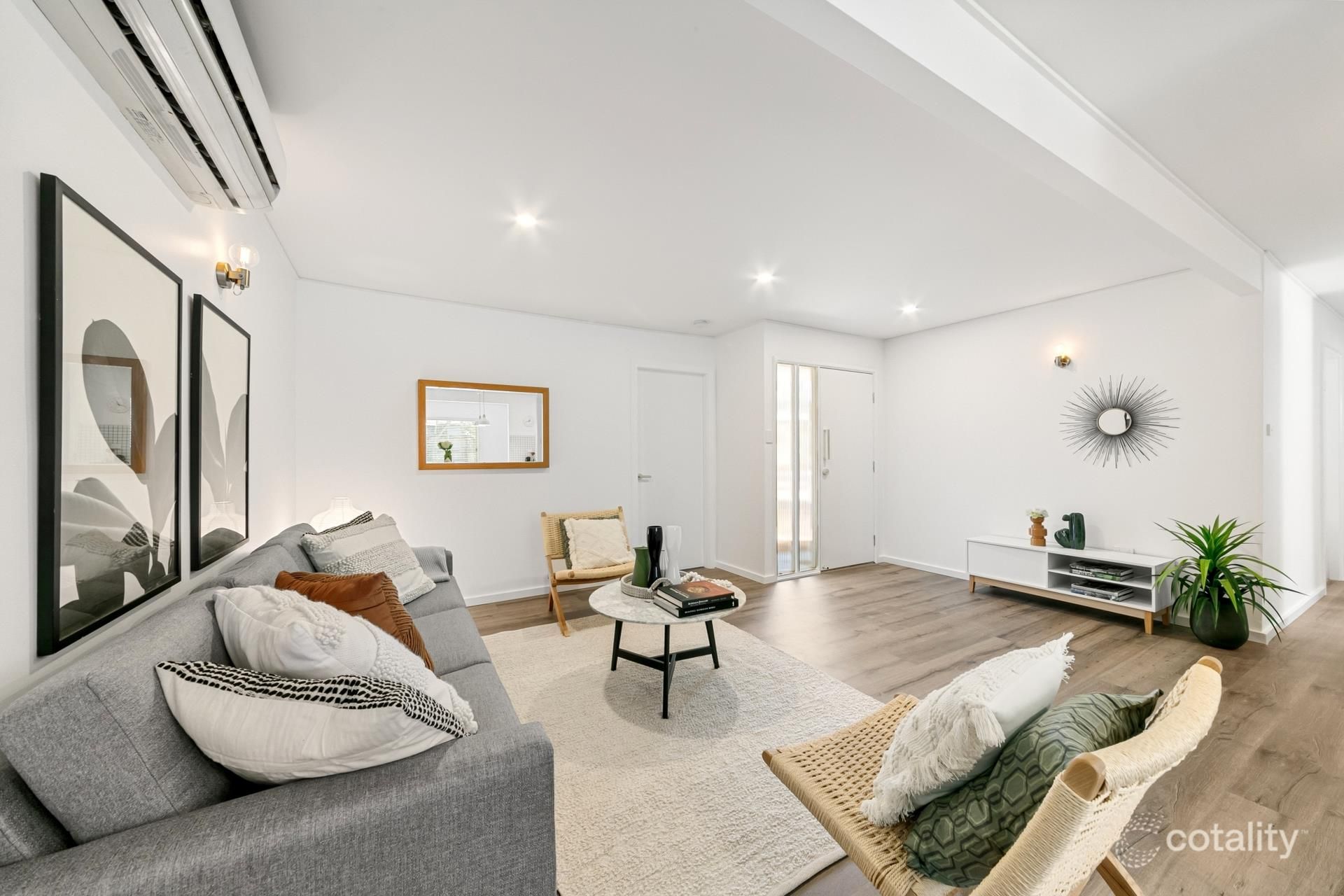 80 Carpenter St, Umina Beach, NSW 2257