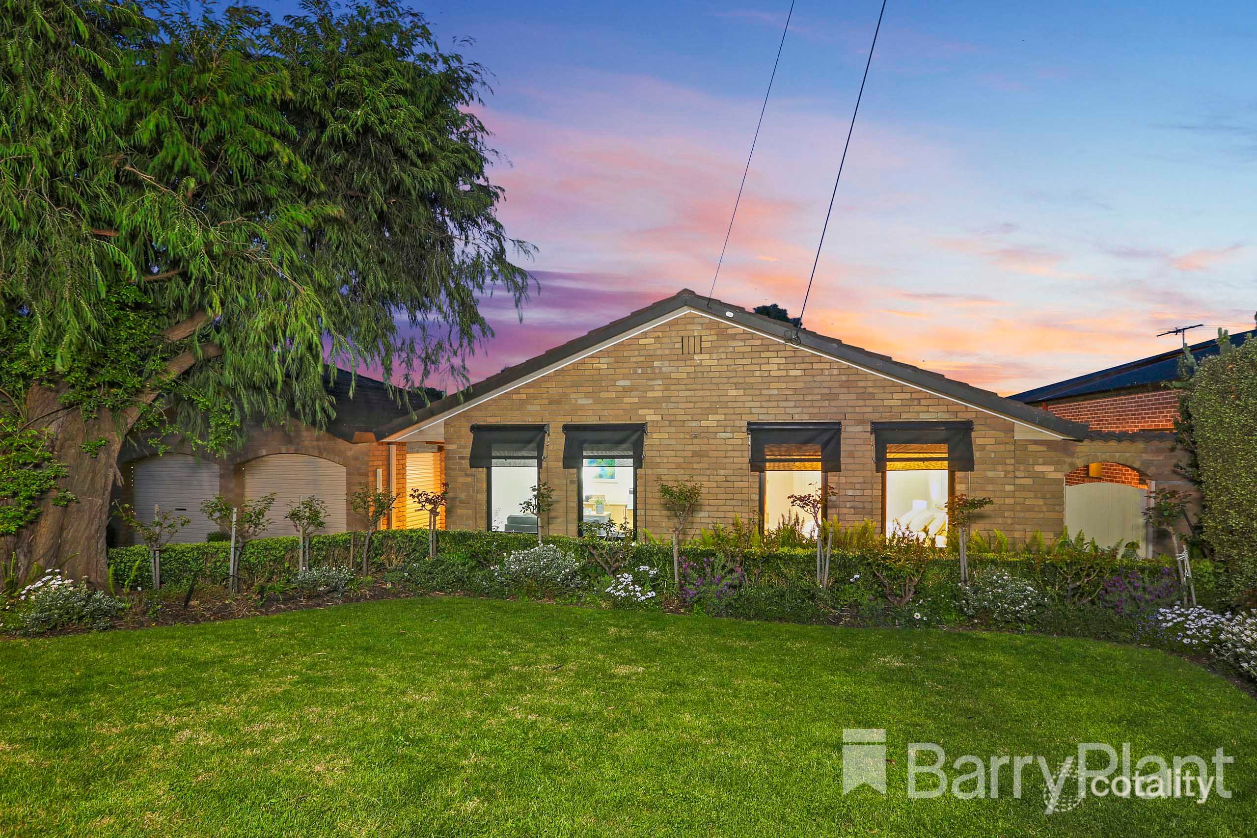 51 Culzean Cres, Highton, VIC 3216