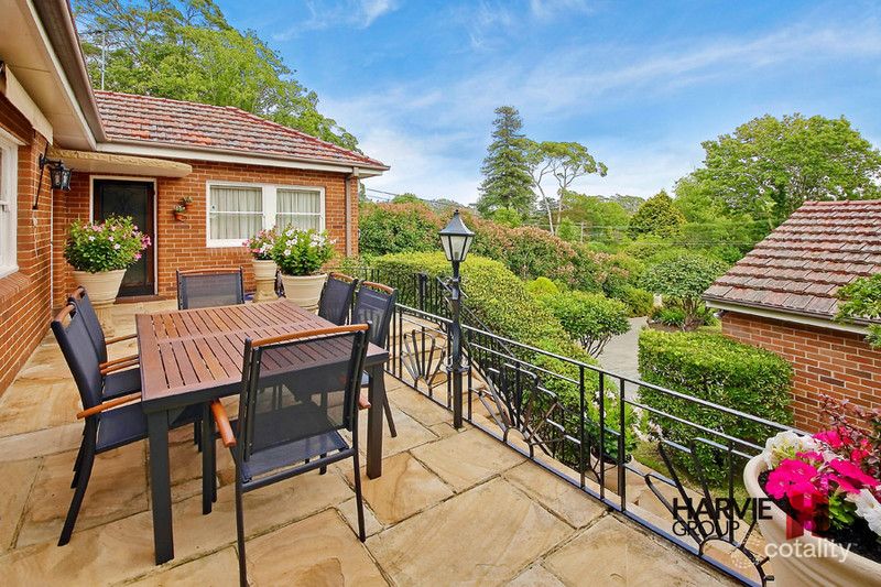 7 Moorina Rd, Pymble, NSW 2073