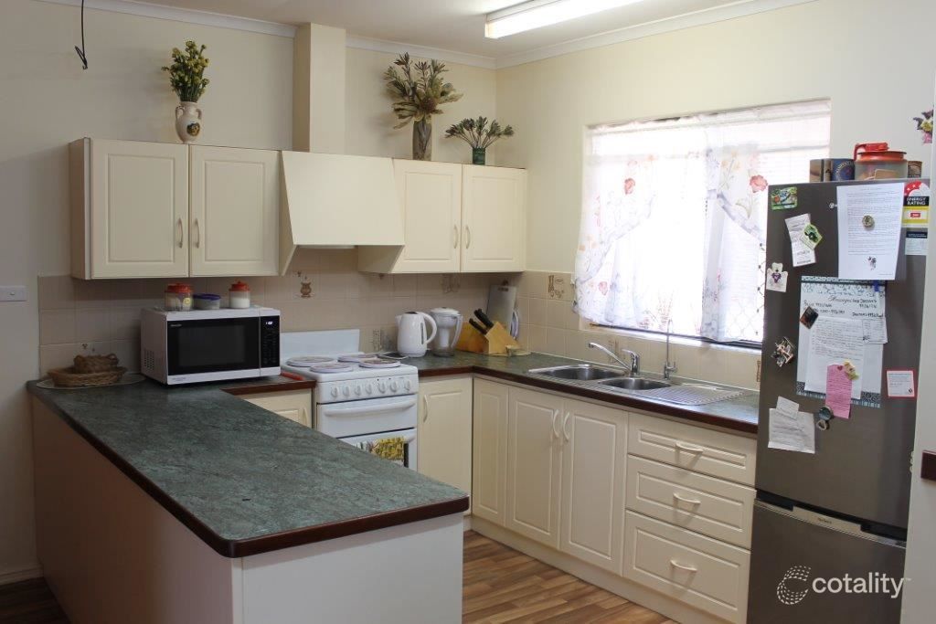 81 Robinson St, Northampton, WA 6535