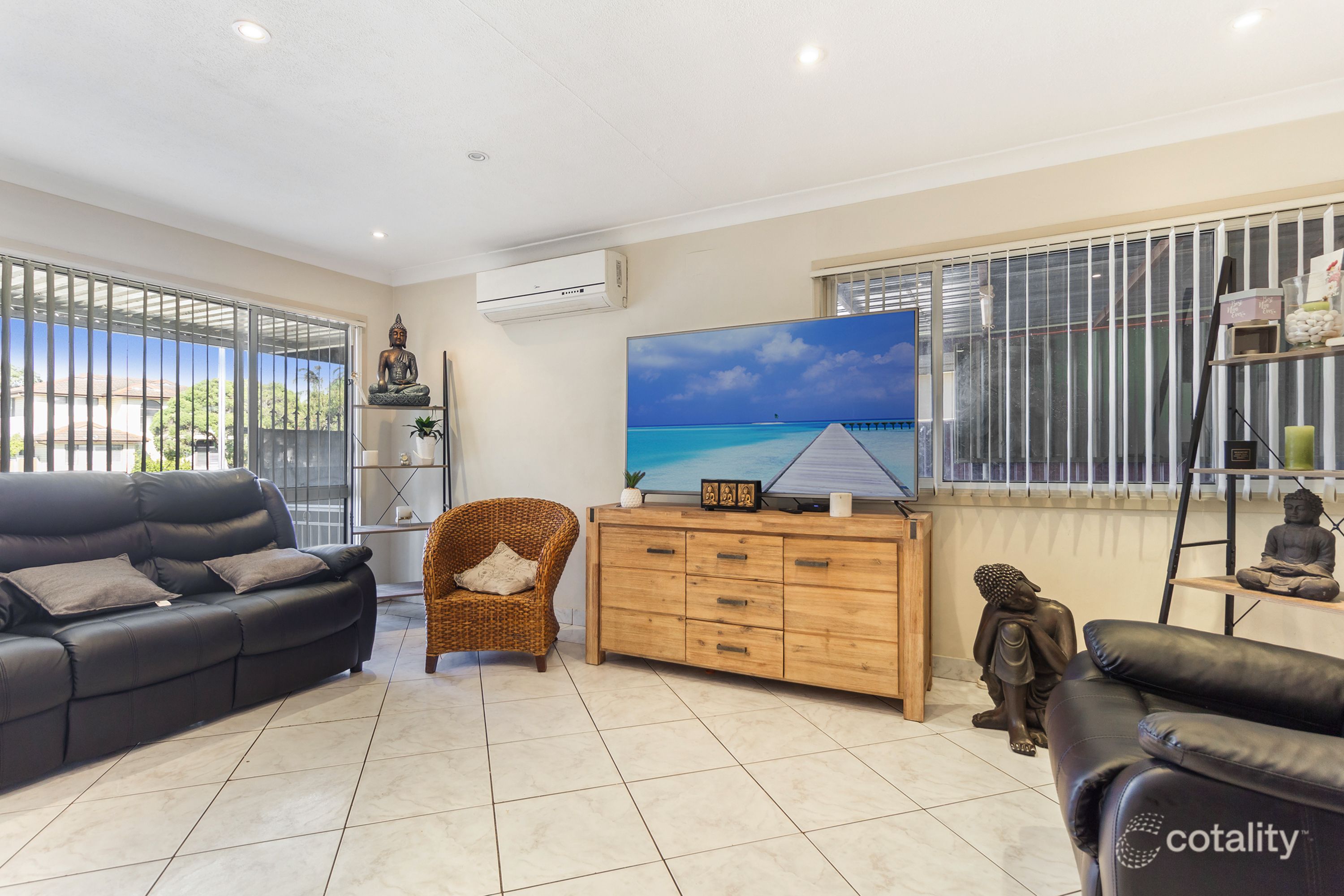 33 O'Brien Pde, Liverpool, NSW 2170