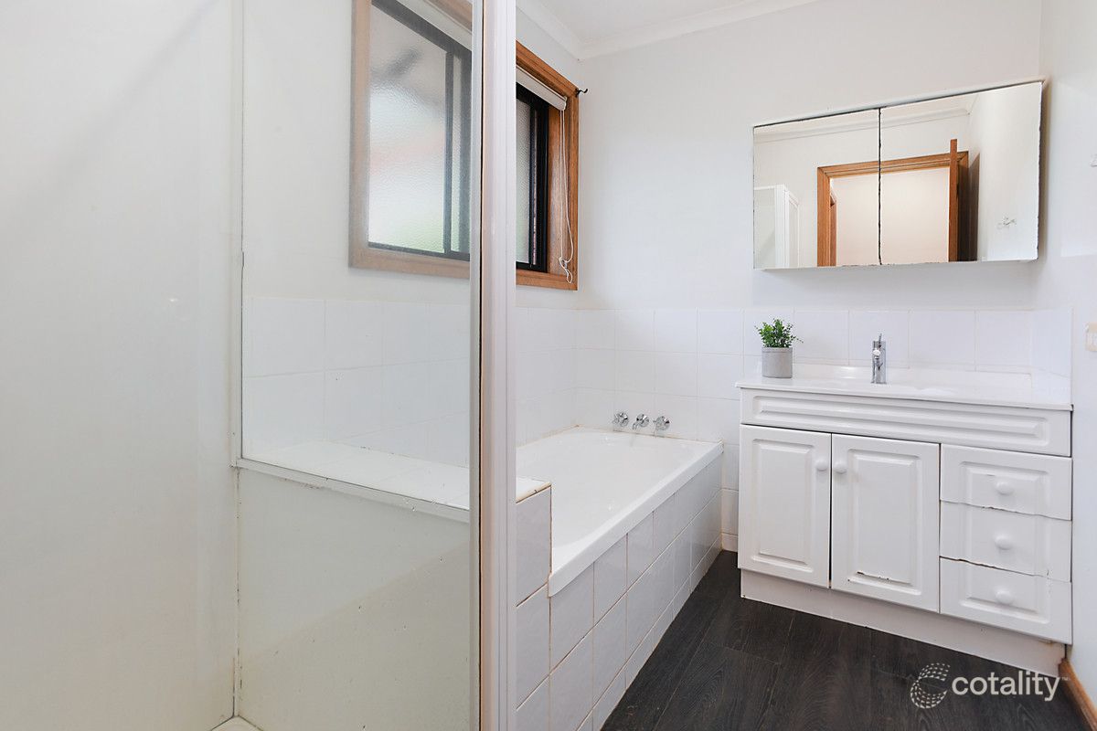 1/2 Godfrey Rd, Claremont, TAS 7011