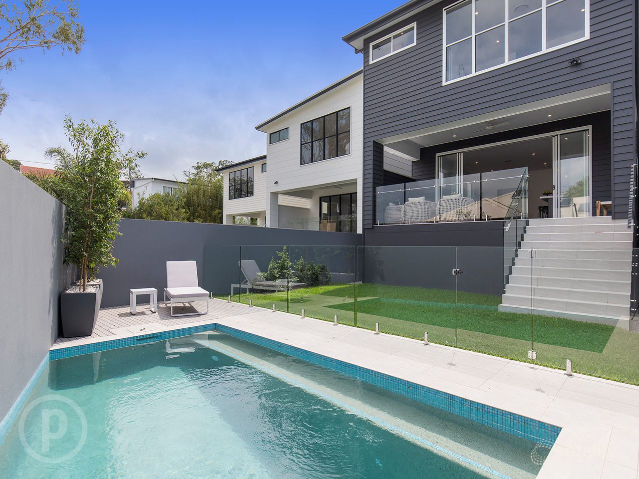 91 Fifth Ave, Balmoral, QLD 4171