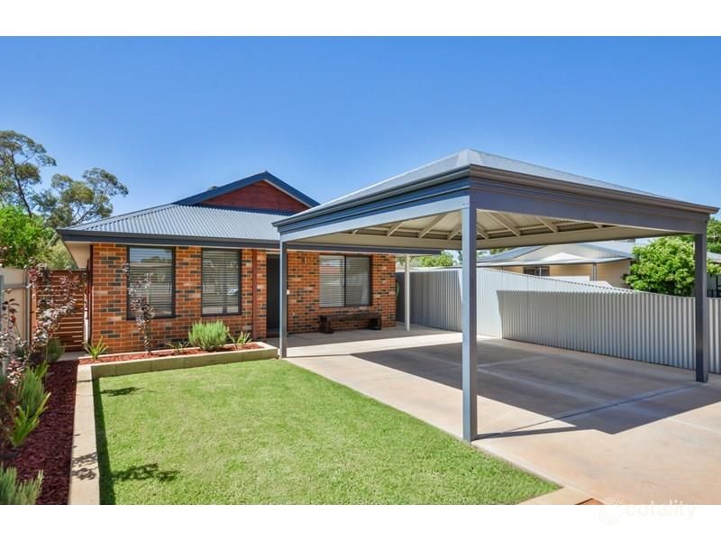 33a Harvey St, South Kalgoorlie, WA 6430