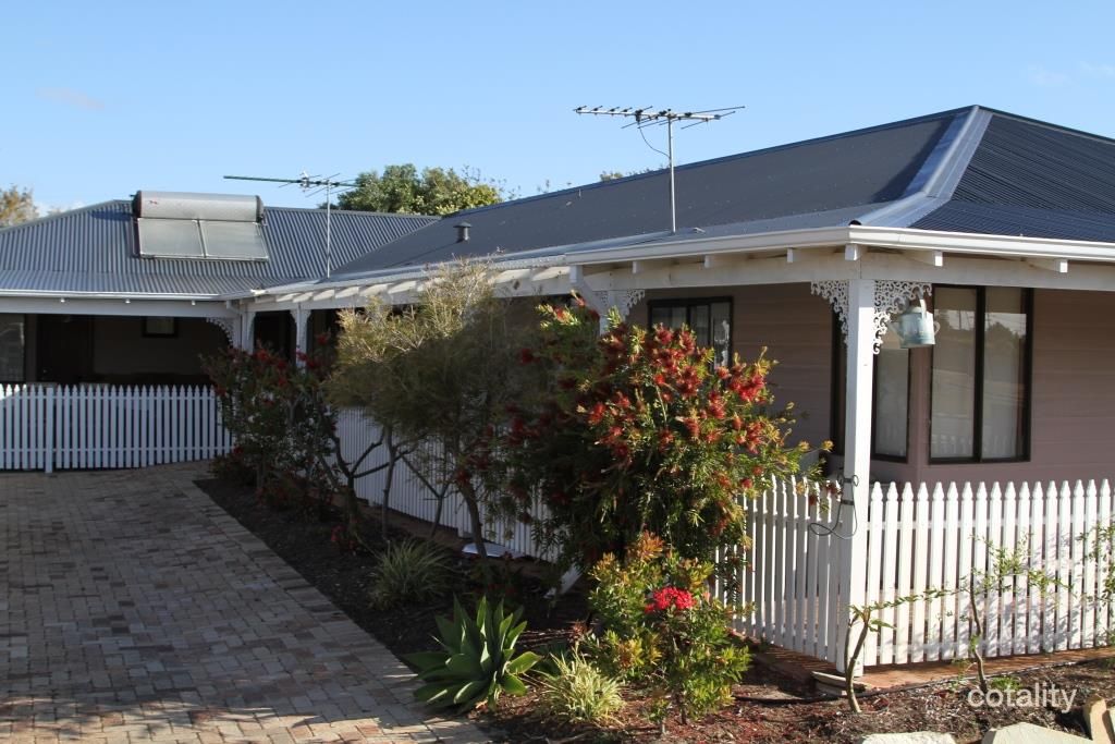 60 Houston St, Rockingham, WA 6168