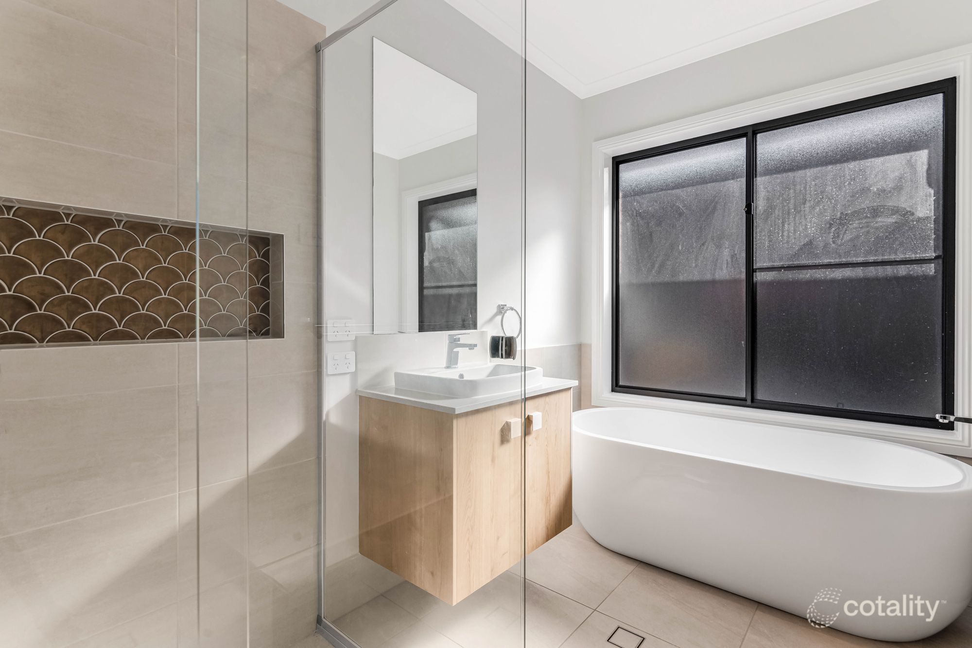75 Farview Dr, Denham Court, NSW 2565