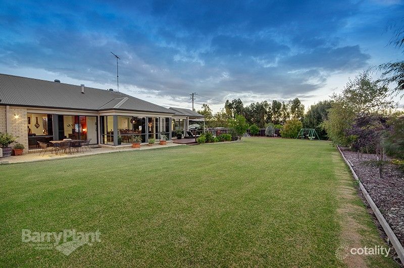 124-126 Ghazeepore Rd, Waurn Ponds, VIC 3216