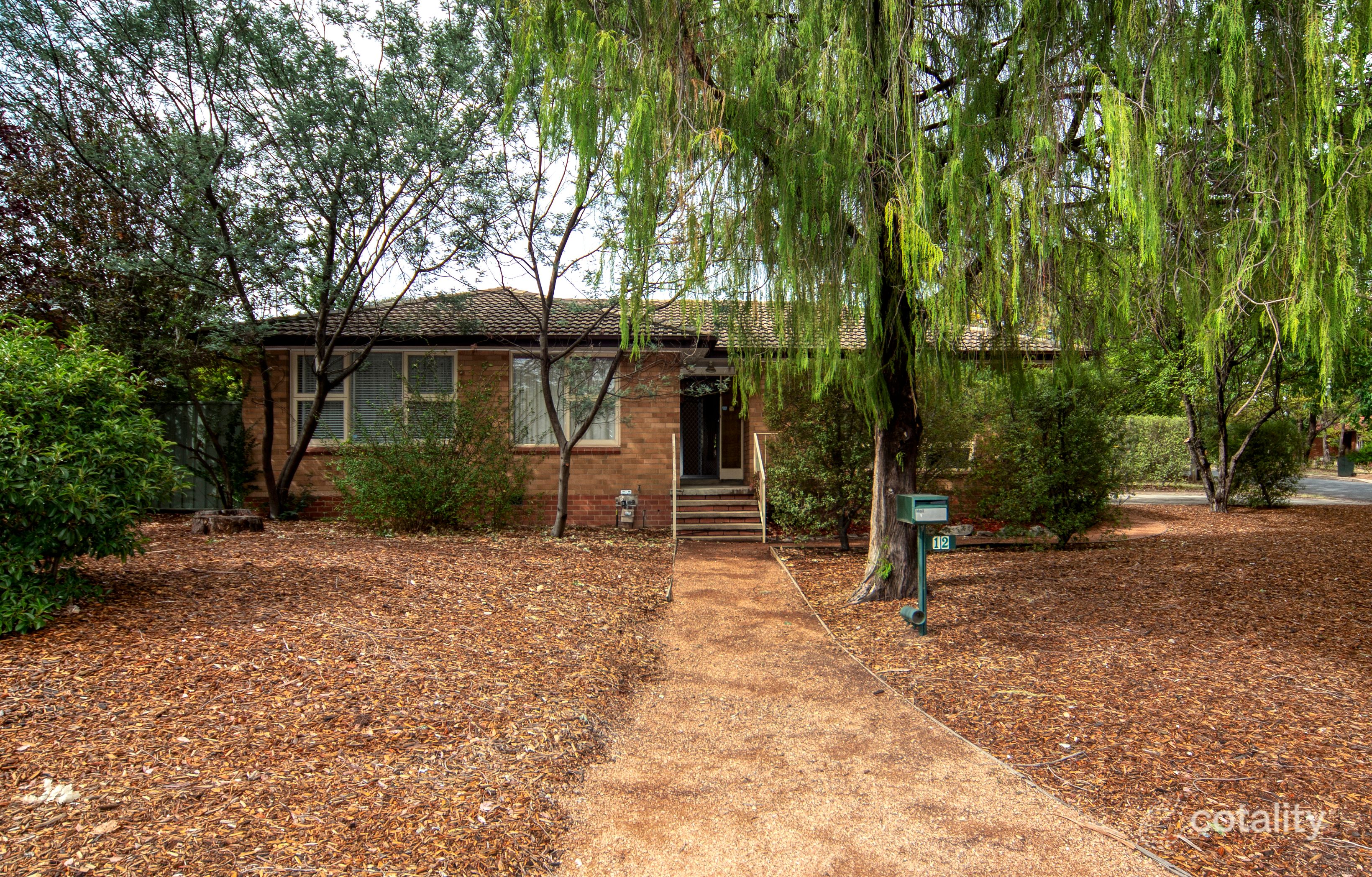 12 Morgan Cres, Curtin, ACT 2605