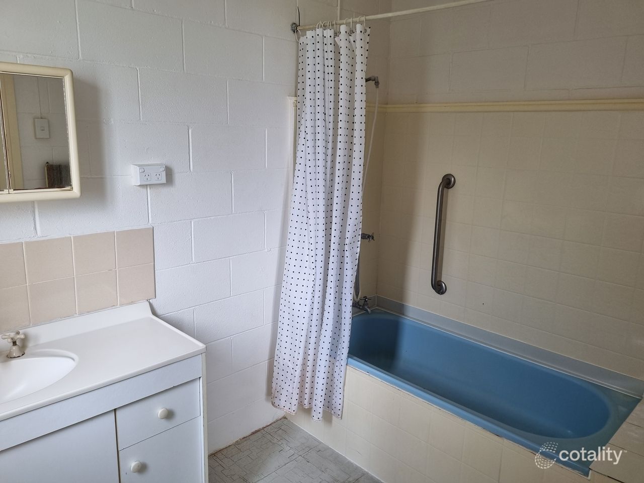 3/34 Oyster Point Esp, Scarborough, QLD 4020