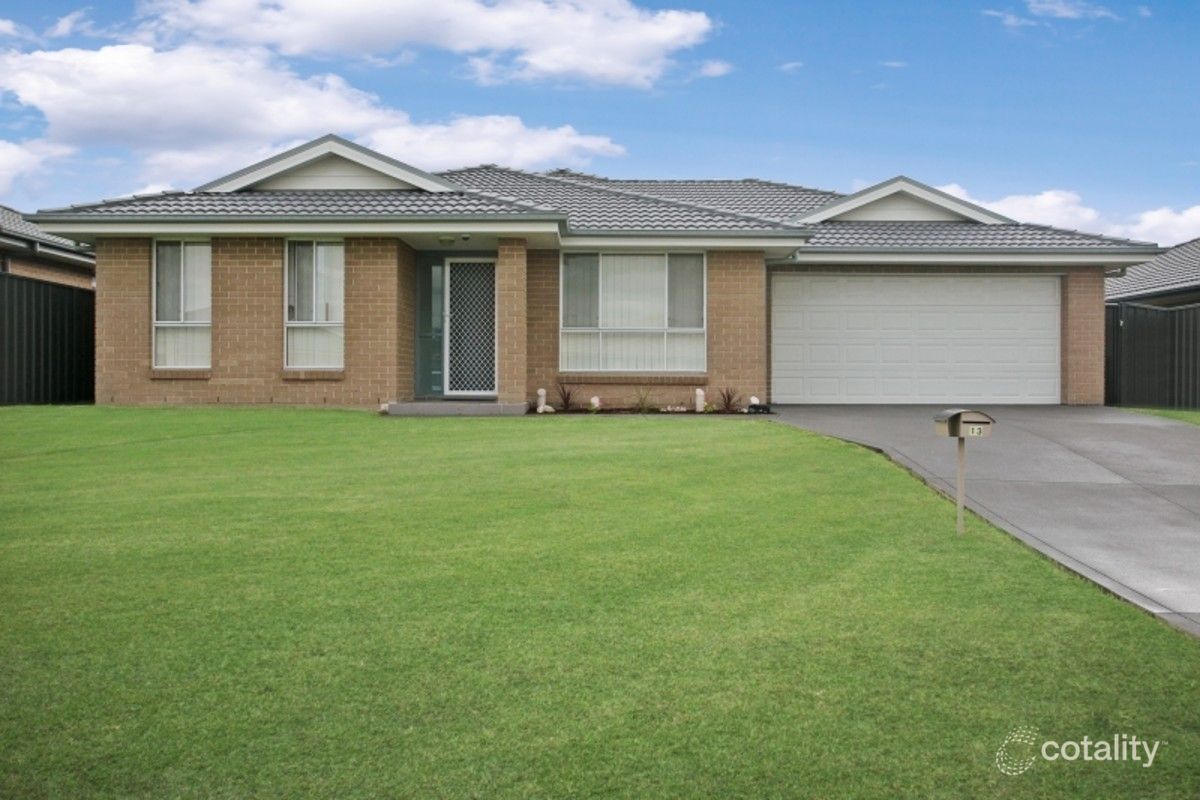 13 Hepburn Cl, Rutherford, NSW 2320