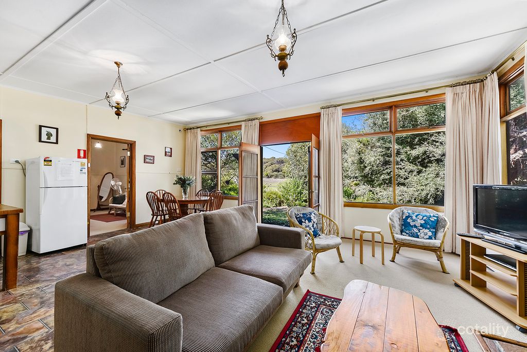 24 Parklands Tce, Beachport, SA 5280