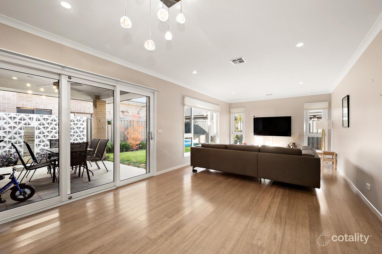 43 Daisy Loop, Googong, NSW 2620