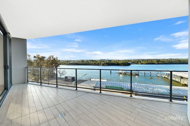 305/1a Burroway Rd, Wentworth Point, NSW 2127