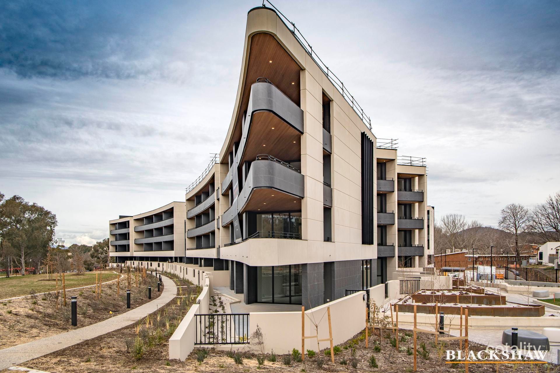 35/7 State Cir, Forrest, ACT 2603