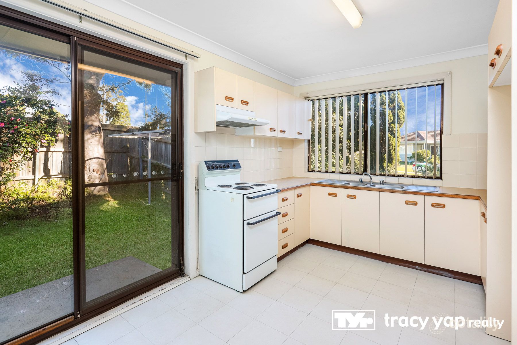 2/4-10 Quarry Rd, Dundas Valley, NSW 2117