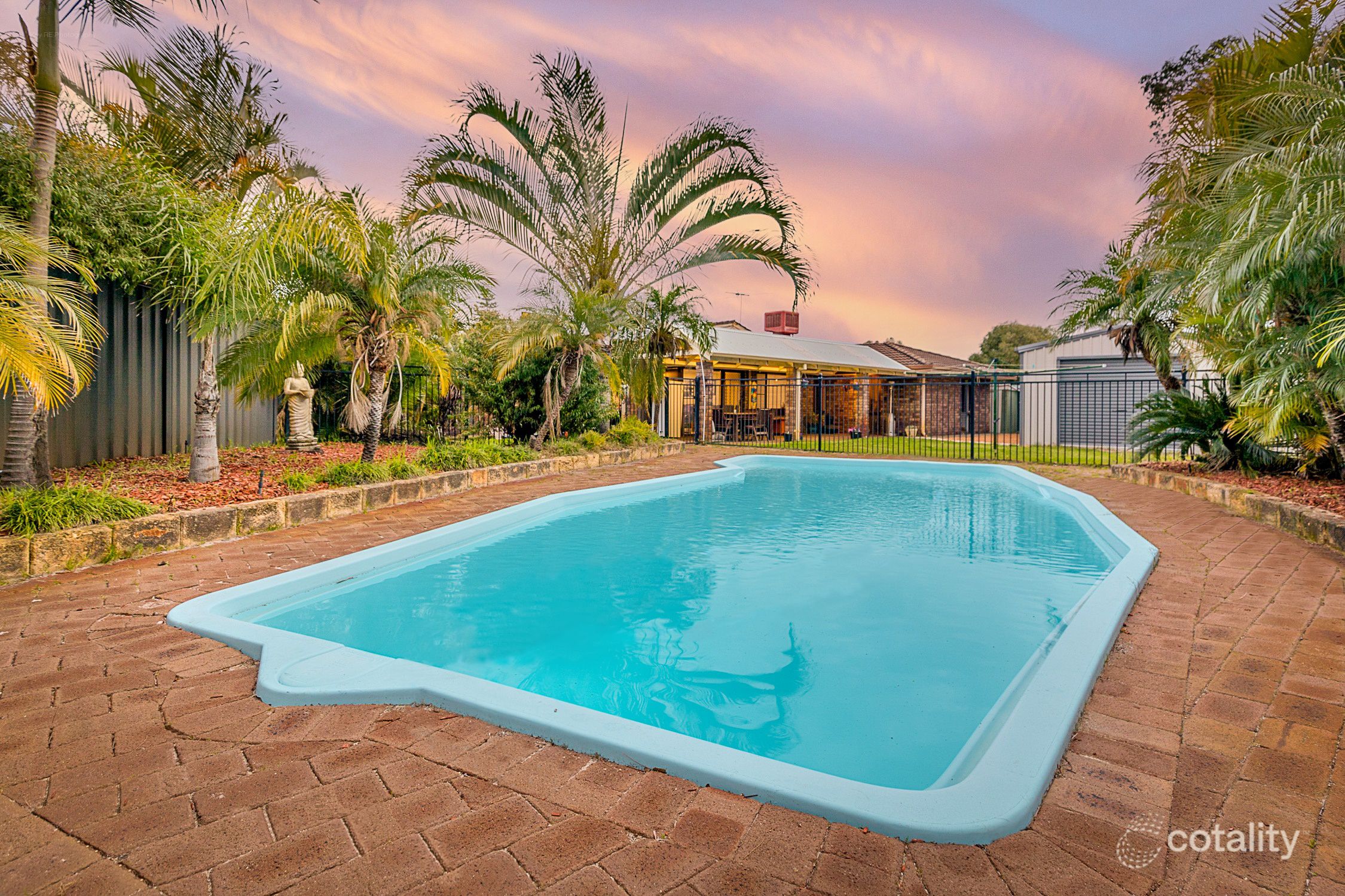40 Constantine Ct, Thornlie, WA 6108