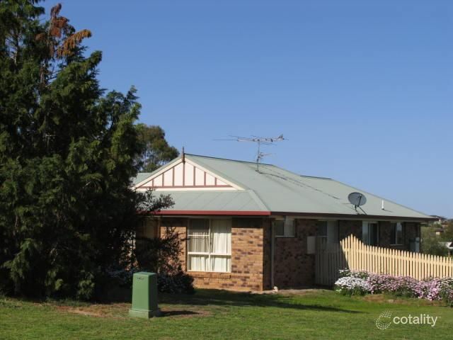 27 Palmer Dr, Highfields, QLD 4352