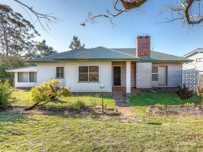 207 Jellicoe St, Newtown, QLD 4350