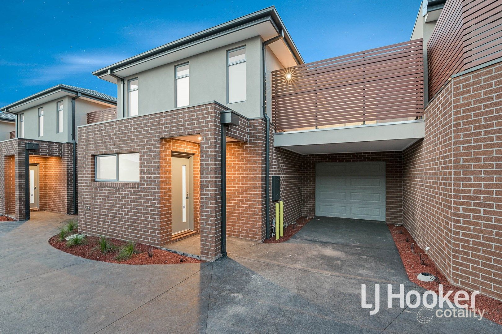 2/6 Robert St, Dandenong, VIC 3175