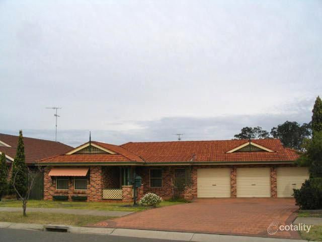 19 Lindeman Cres, Green Valley, NSW 2168