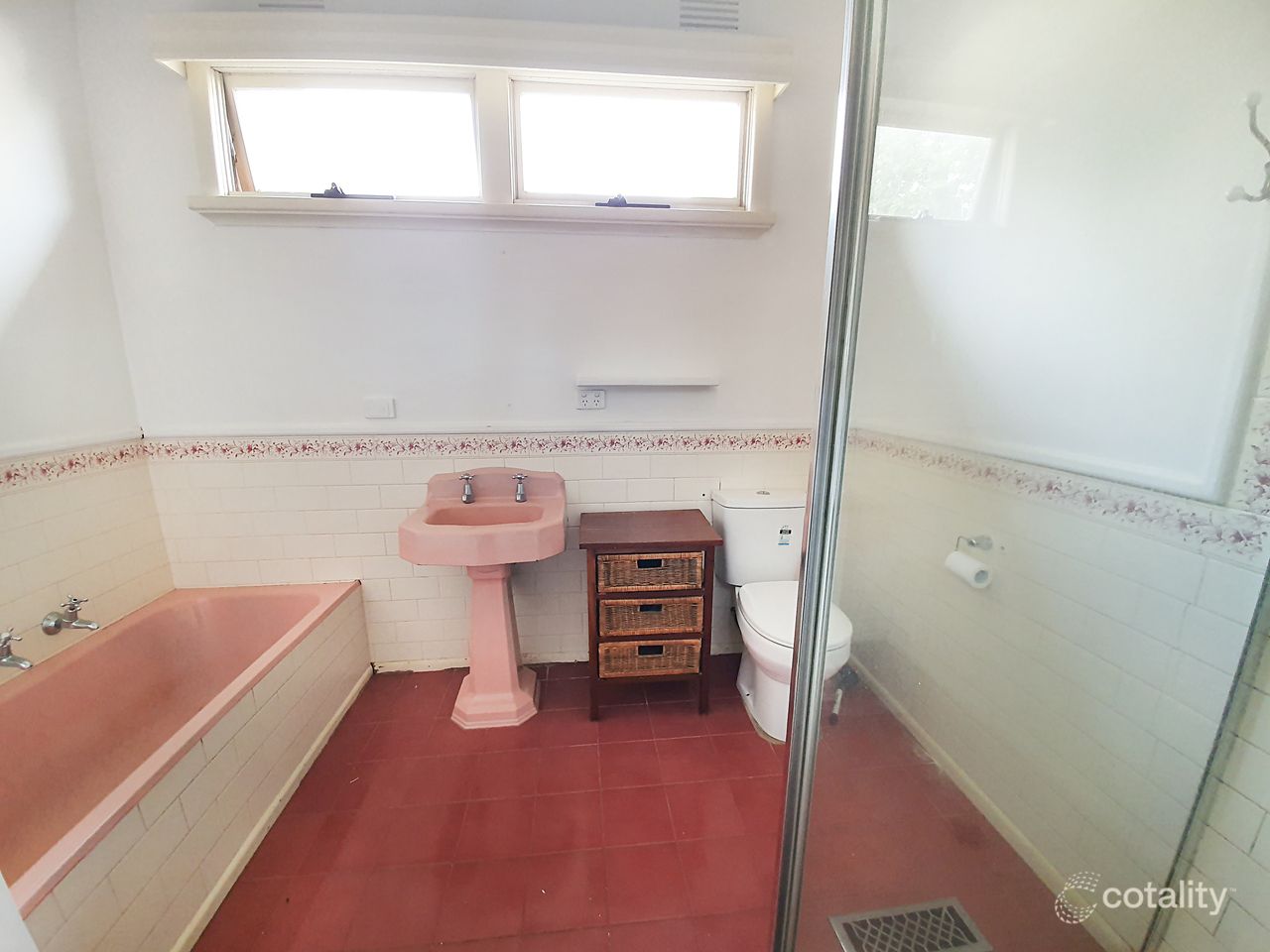 10 Clarke Ave, Belmont, VIC 3216