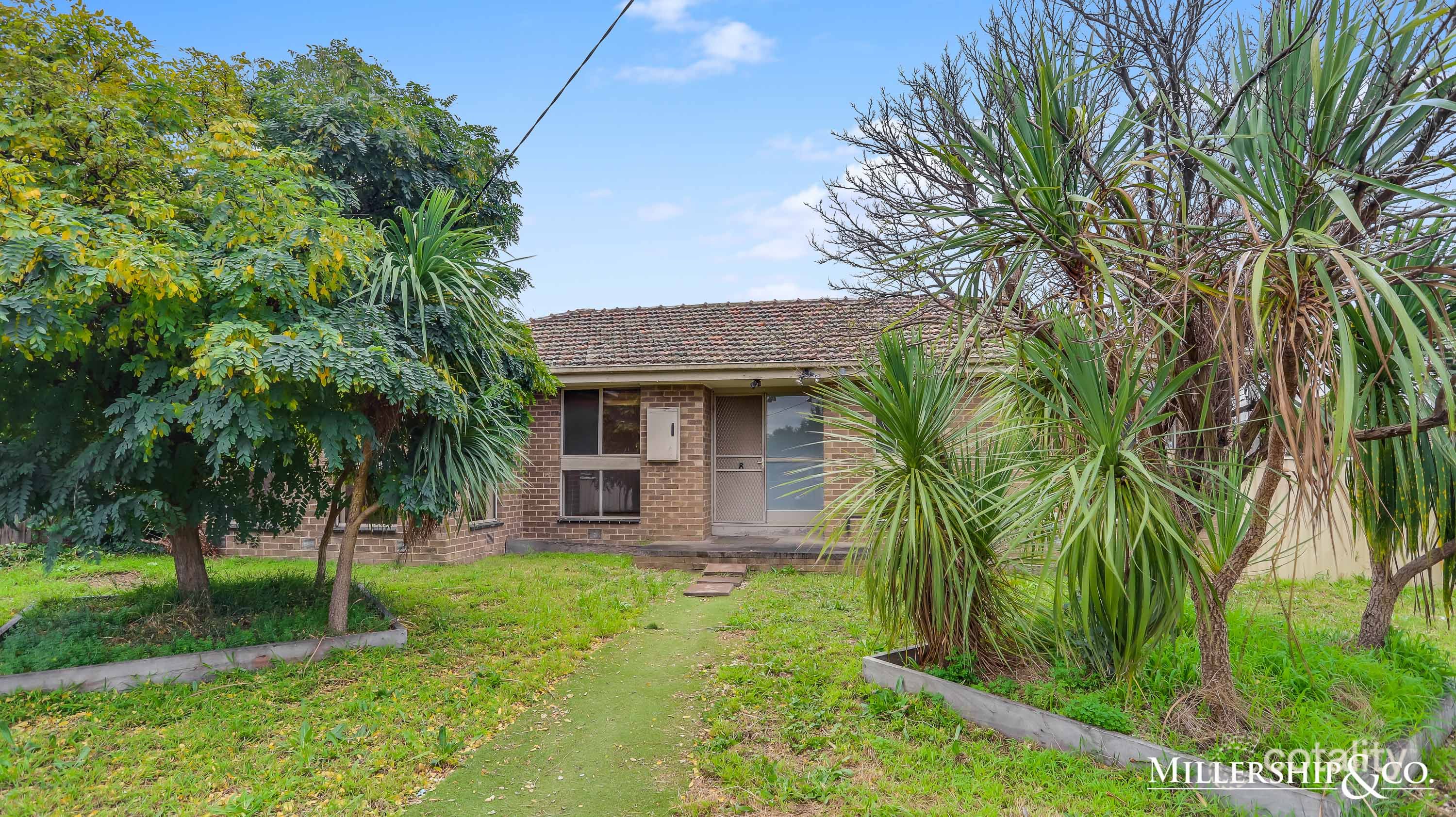 8 Allan Ave, South Morang, VIC 3752