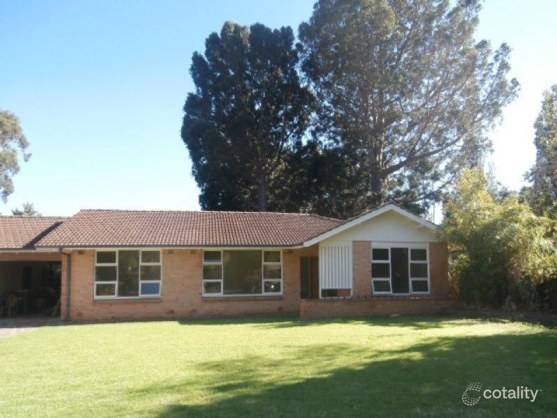 15 Inverloch Ave, Torrens Park, SA 5062