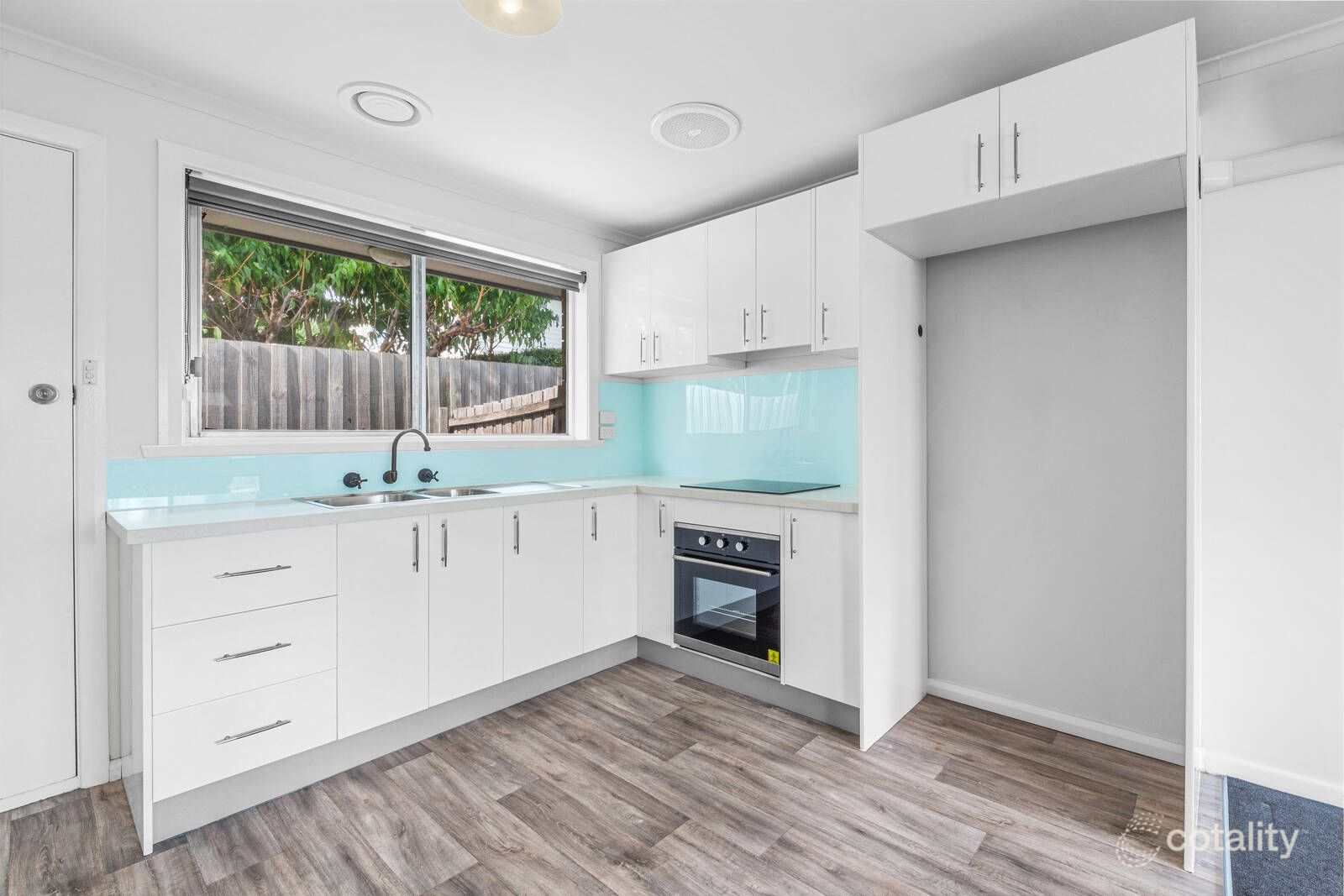 4/3 Ann St, Geelong West, VIC 3218