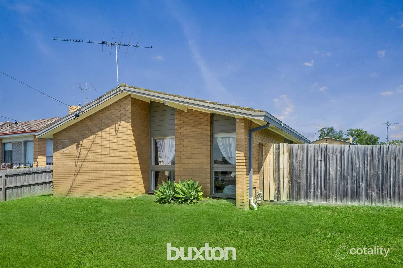 15 Athlon Ave, Leopold, VIC 3224