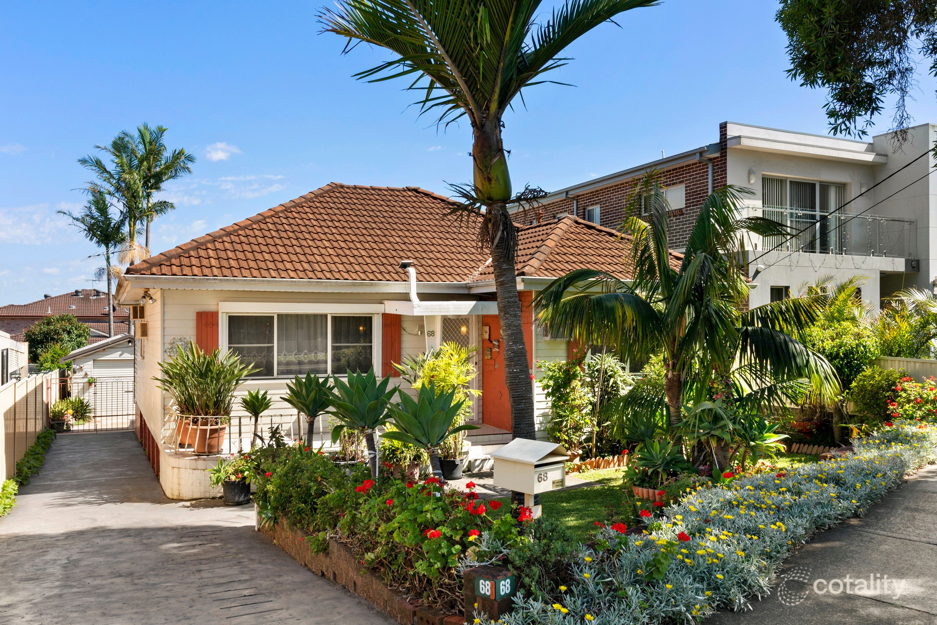 68 Barnards Ave, Hurstville, NSW 2220