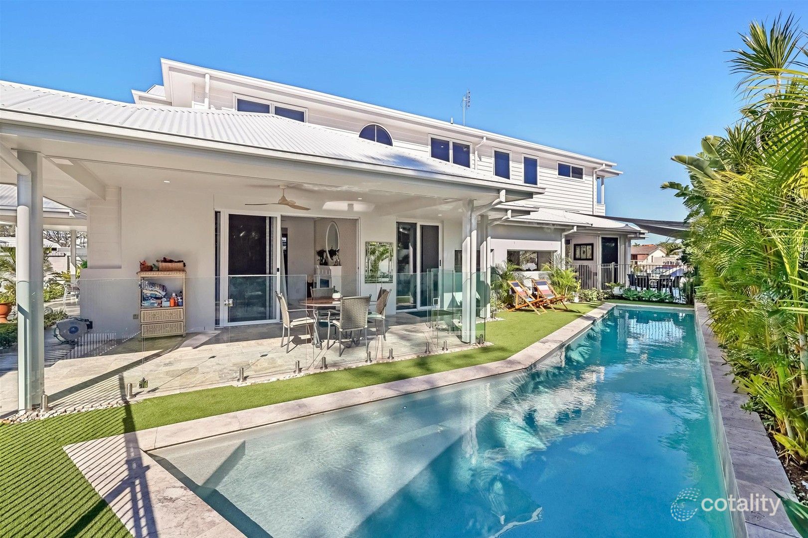 4 Viking Ct, Surfers Paradise, QLD 4217