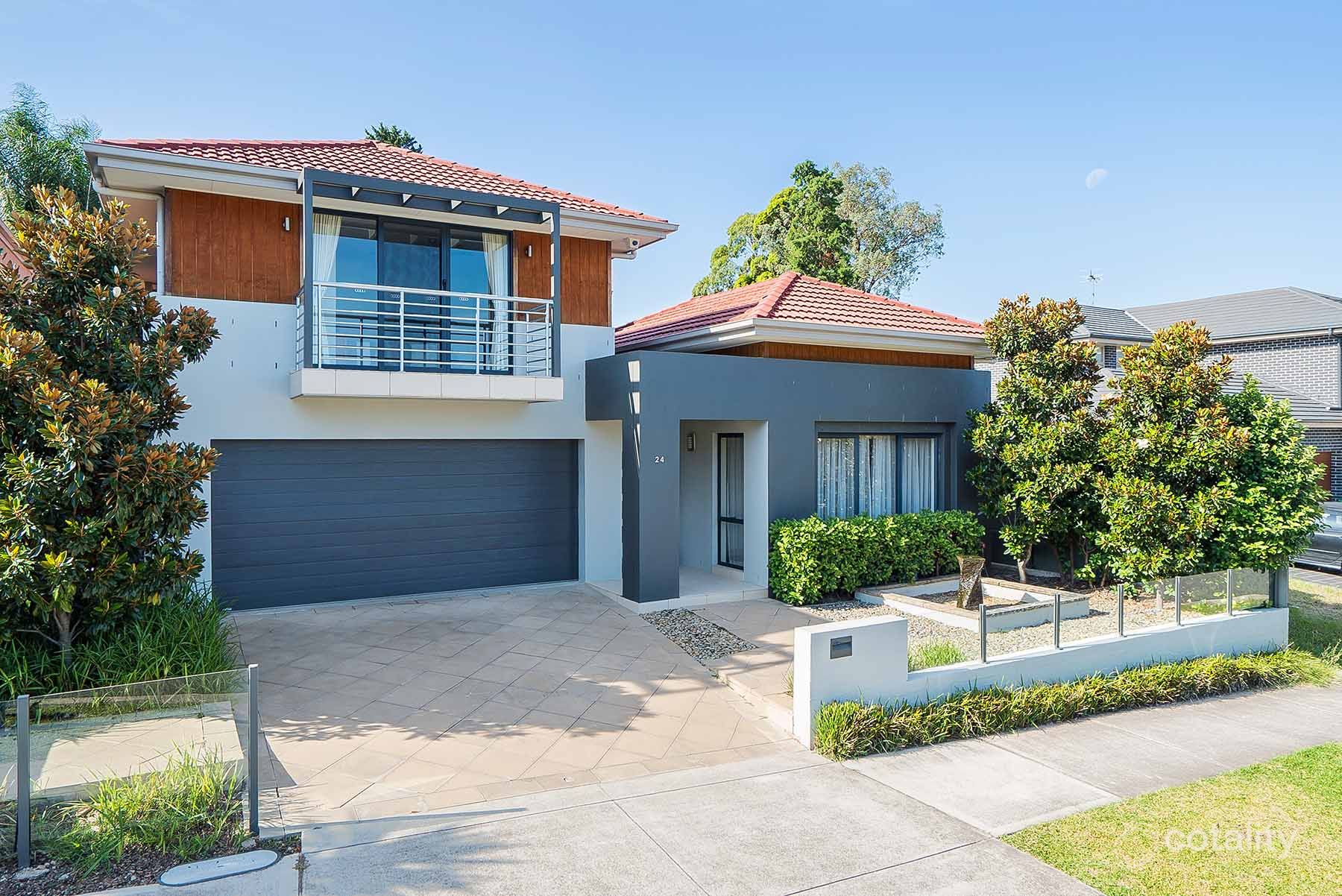 24 Travers St, Moorebank, NSW 2170