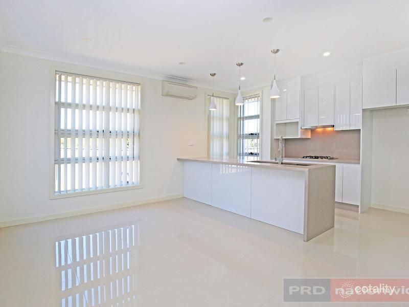 21 Coach Dr, Voyager Point, NSW 2172