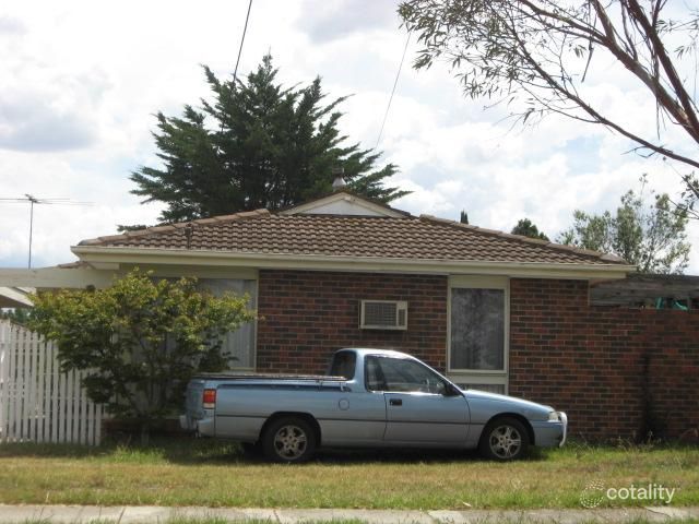 39 Braeswood Rd, Kings Park, VIC 3021