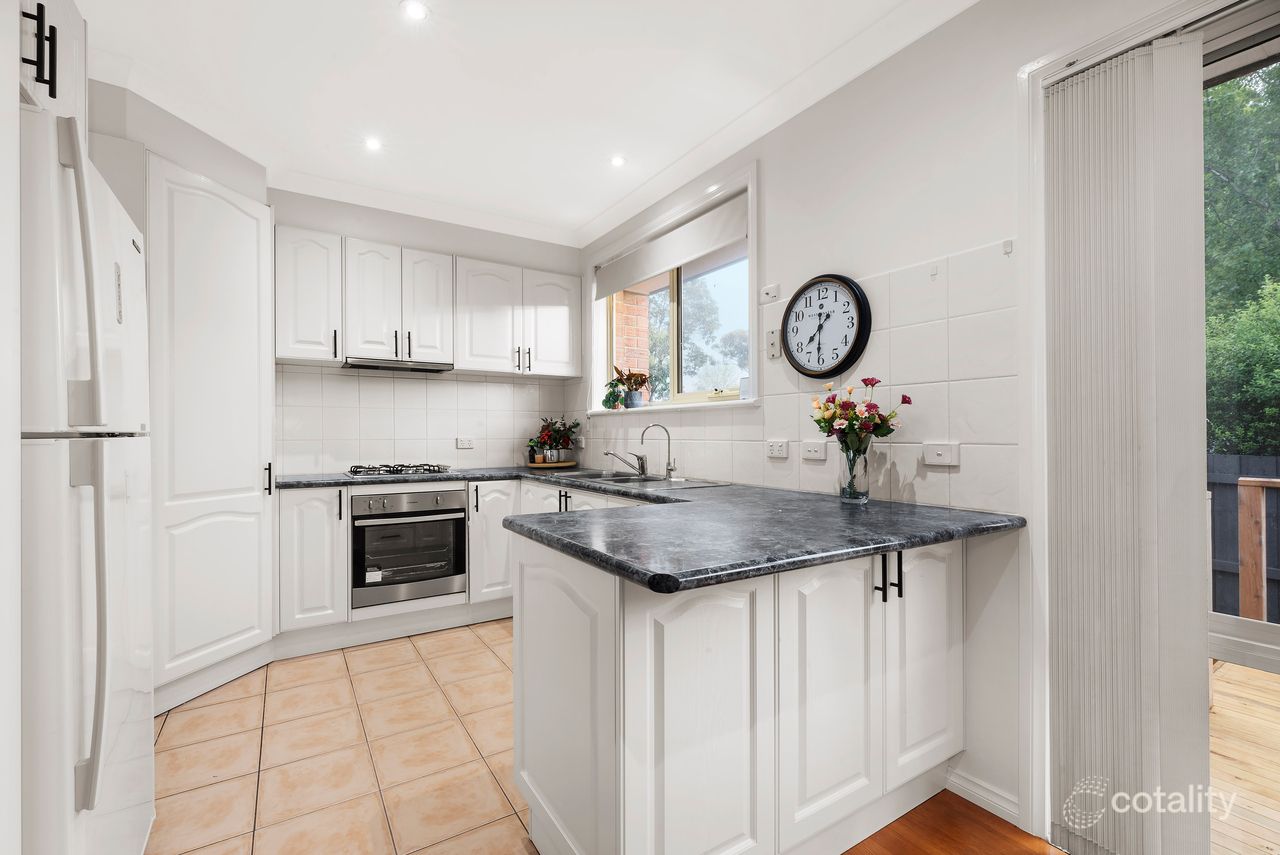 2/8 Matlock Rd, Wantirna South, VIC 3152