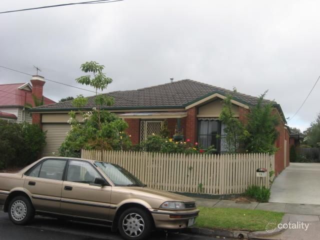 13 Ames Ave, Carnegie, VIC 3163