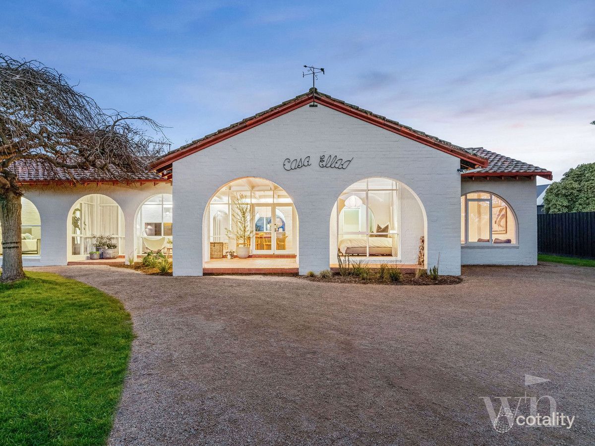 16 Cornwall Cres, Mount Martha, VIC 3934