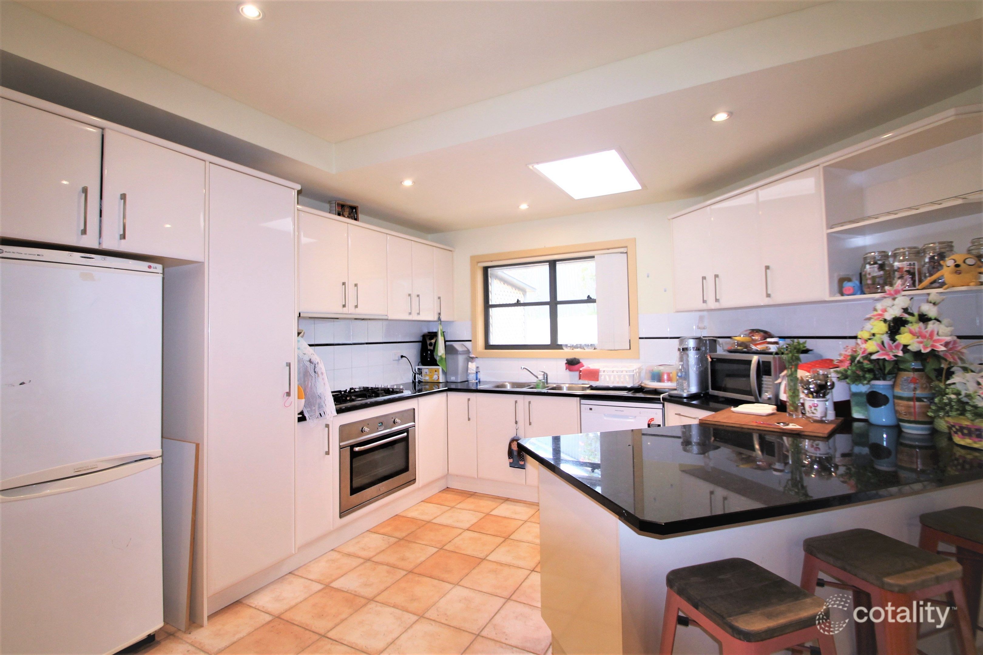 9 Olive St, Ryde, NSW 2112