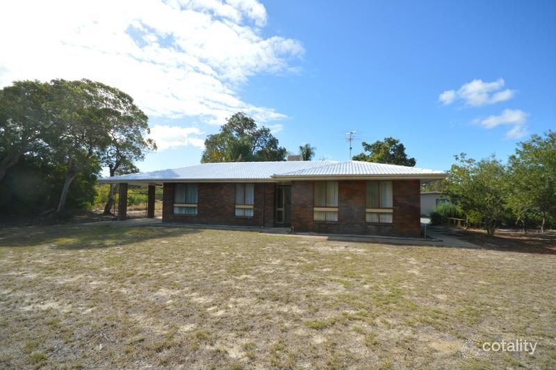 725 Pinjarra Rd, Barragup, WA 6209