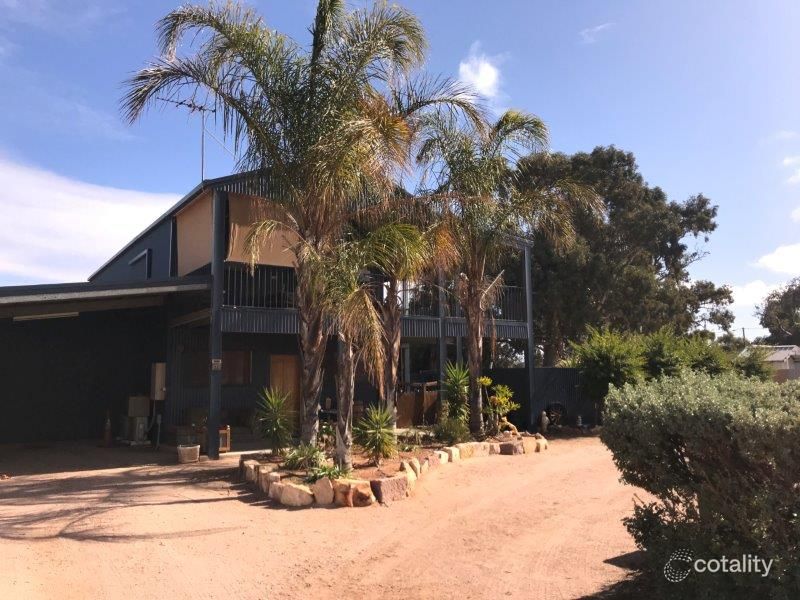 13 Woolundunga Ave, Stirling North, SA 5710