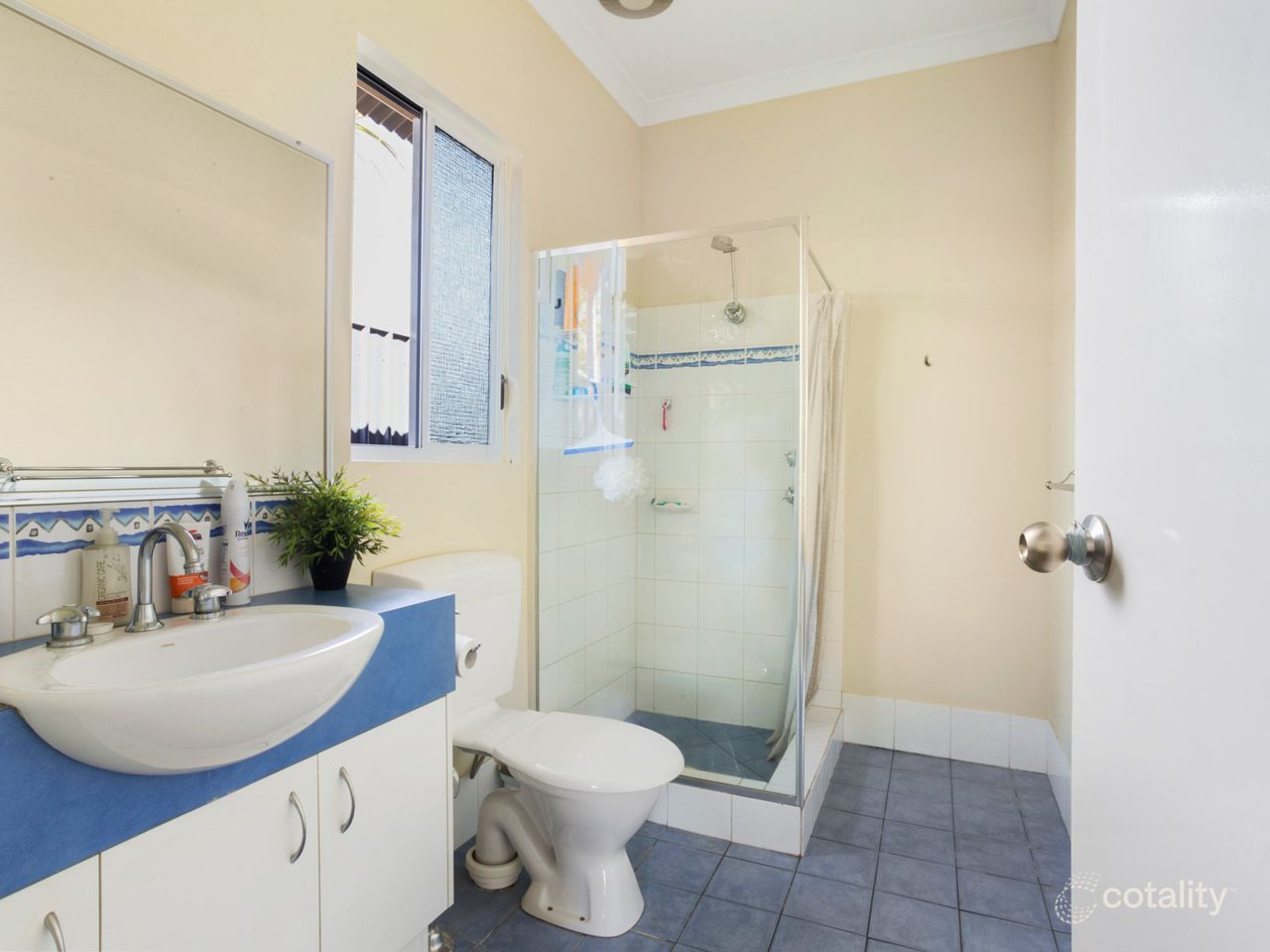 15f Kallama Pde, Millars Well, WA 6714