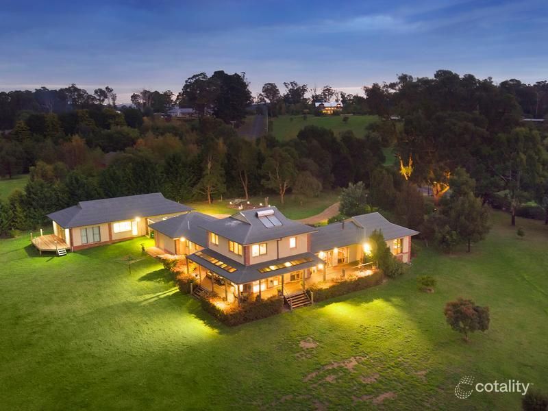 36 Edward Staff Dr, Kinglake, VIC 3763