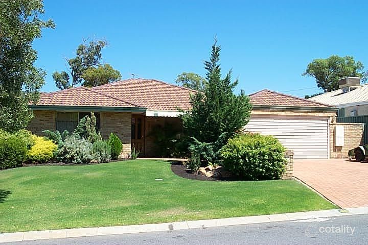 48 Fleetwood Cct, Woodvale, WA 6026