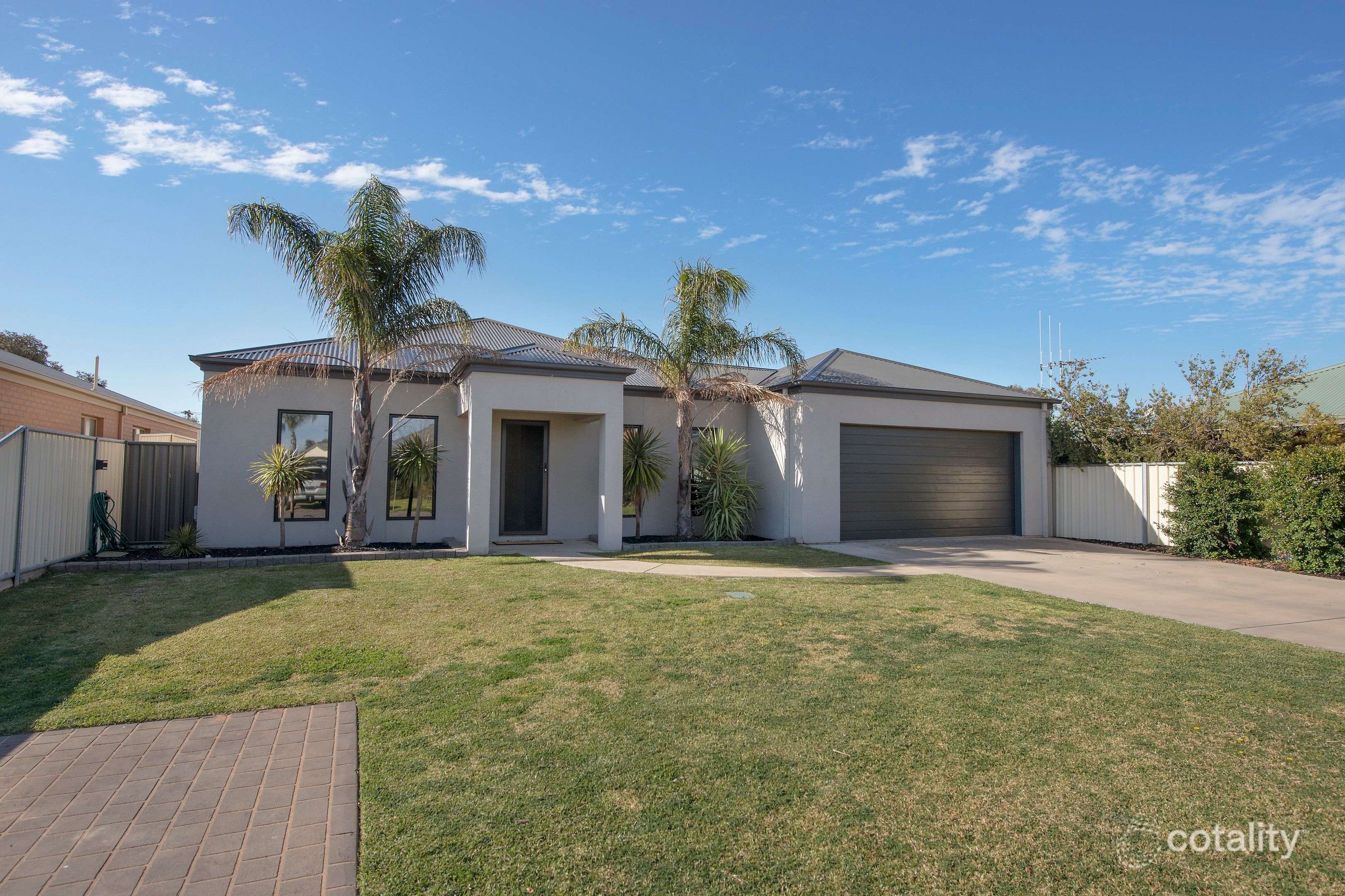17 Dellar St, Swan Hill, VIC 3585
