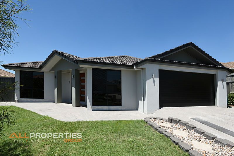 4 Denver Gr, Regents Park, QLD 4118