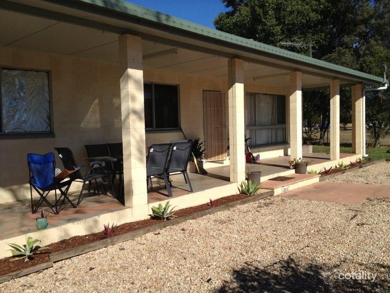 39 Leichhardt St, Springsure, QLD 4722
