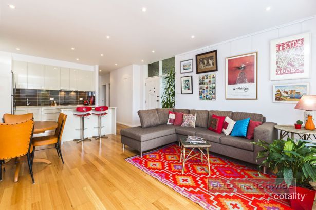 2/10 Hillview Cres, The Hill, NSW 2300