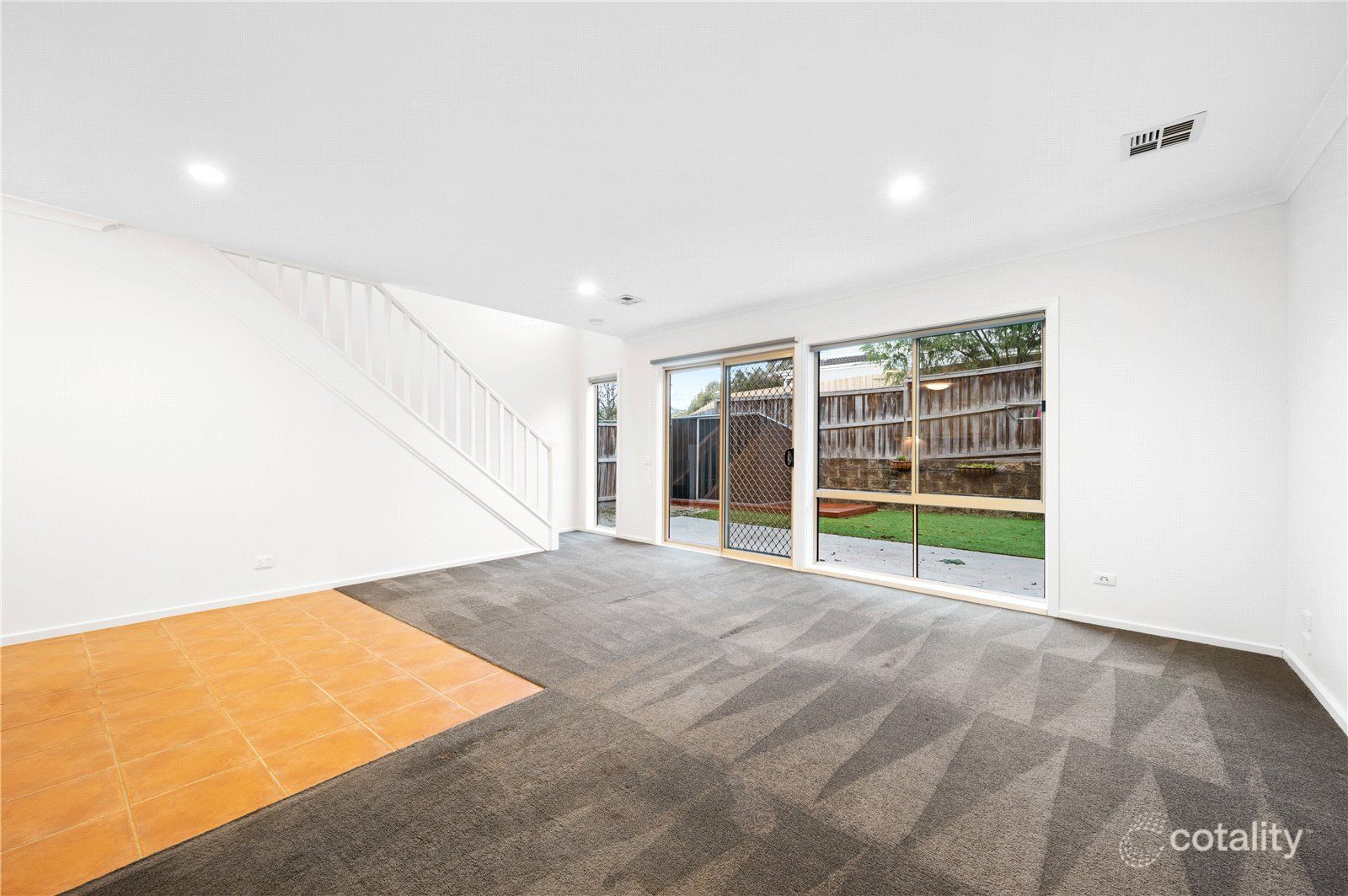 13/2-6 Jerilderie Dr, Berwick, VIC 3806