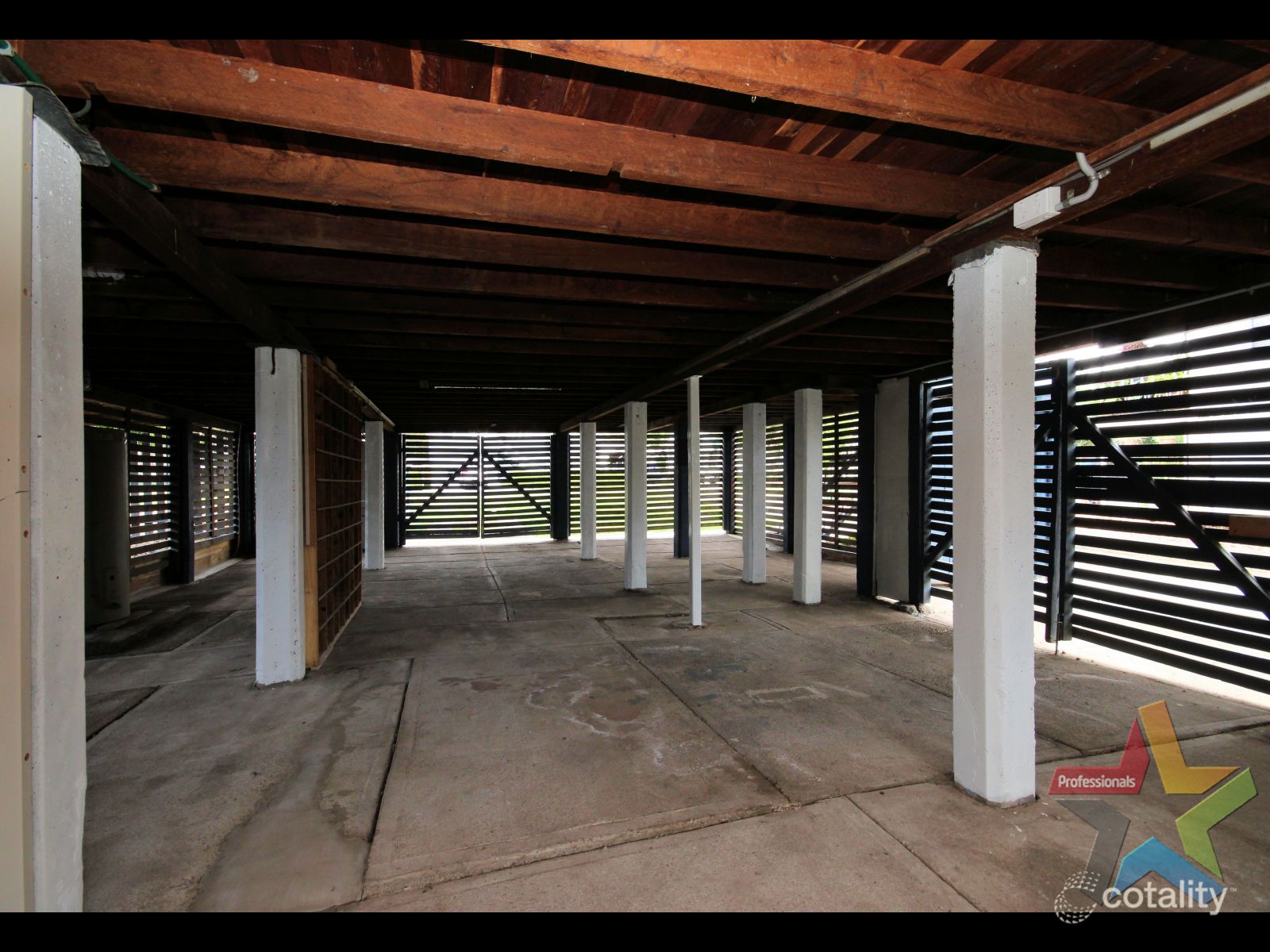 35 Bird St, Bundamba, QLD 4304