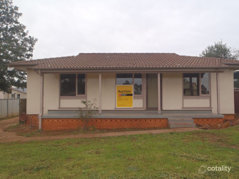 12 Houston Dr, Dubbo, NSW 2830